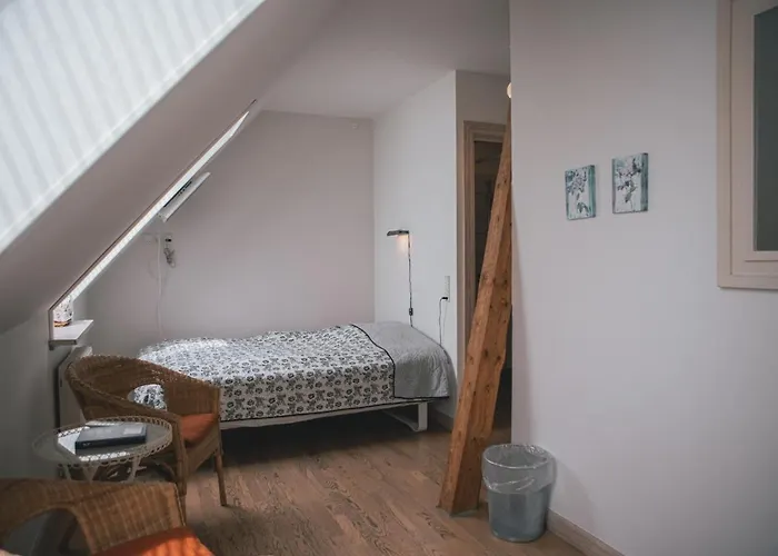 Sonnerupgaard & Konference 3*